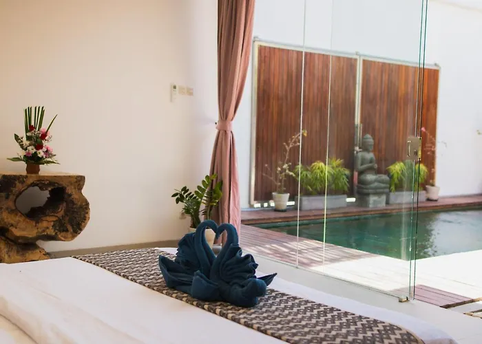 2 Bedroom Dewi Sri Private Pool Seminyak 2km To Double 6