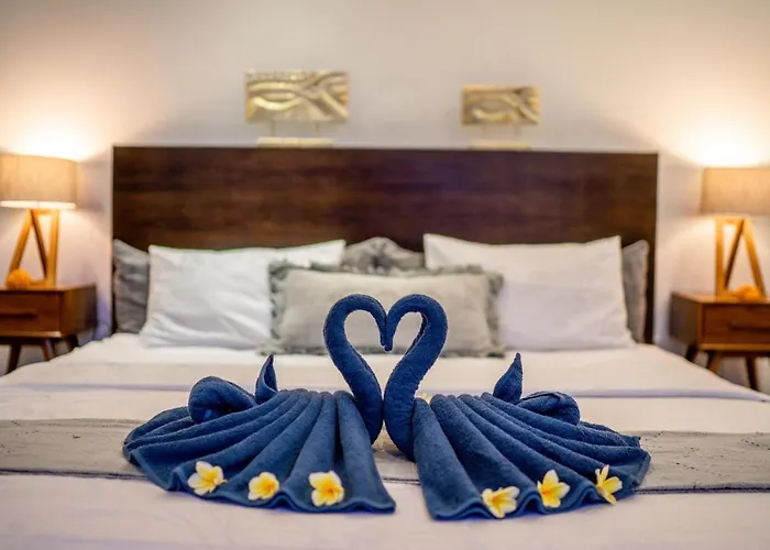 2 Bedroom Dewi Sri Private Pool Seminyak 2km To Double 6 Вилла Легиан