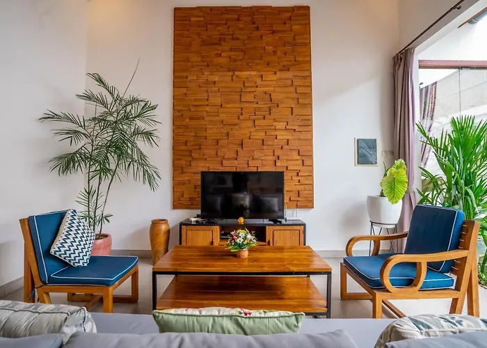 2 Bedroom Dewi Sri Private Pool Seminyak 2km To Double 6