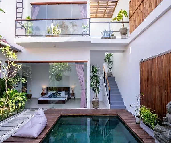 Вилла 2 Bedroom Dewi Sri Private Pool Seminyak 2km To Double 6 Легиан