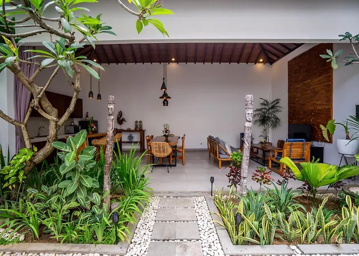 2 Bedroom Dewi Sri Private Pool Seminyak 2km To Double 6 Вилла Легиан