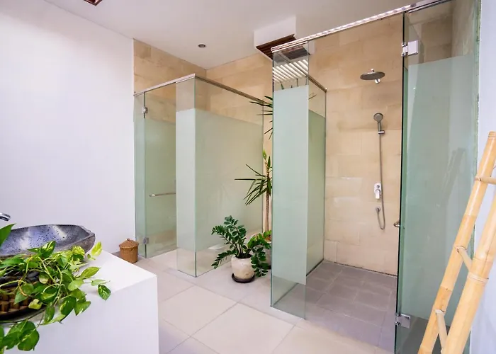 2 Bedroom Dewi Sri Private Pool Seminyak 2km To Double 6 Вилла Легиан