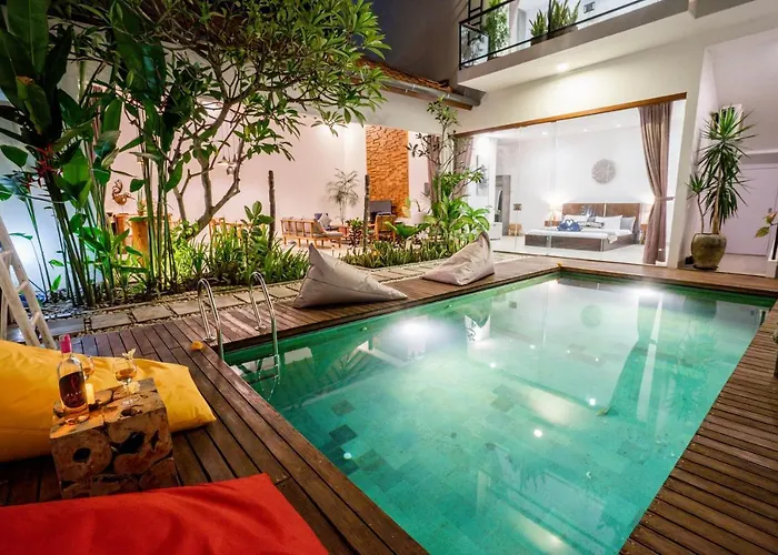 2 Bedroom Dewi Sri Private Pool Seminyak 2km To Double 6 *